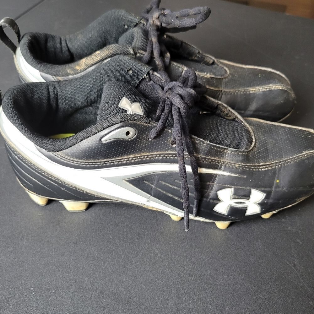 Under Armour Boys Baseball Cleats Boys 6 Womens 8